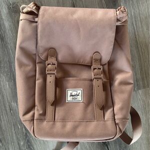 Herschel small backpack.Used once and in great condition.